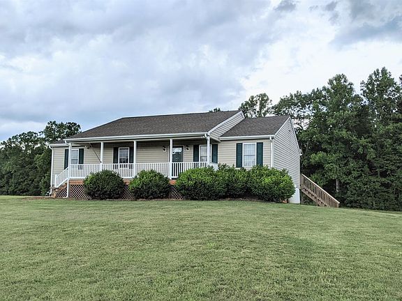 4th image of 2347 Smith Mountain Lake Pkwy