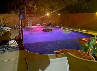 4494 Quince Rd, Memphis, TN 38117