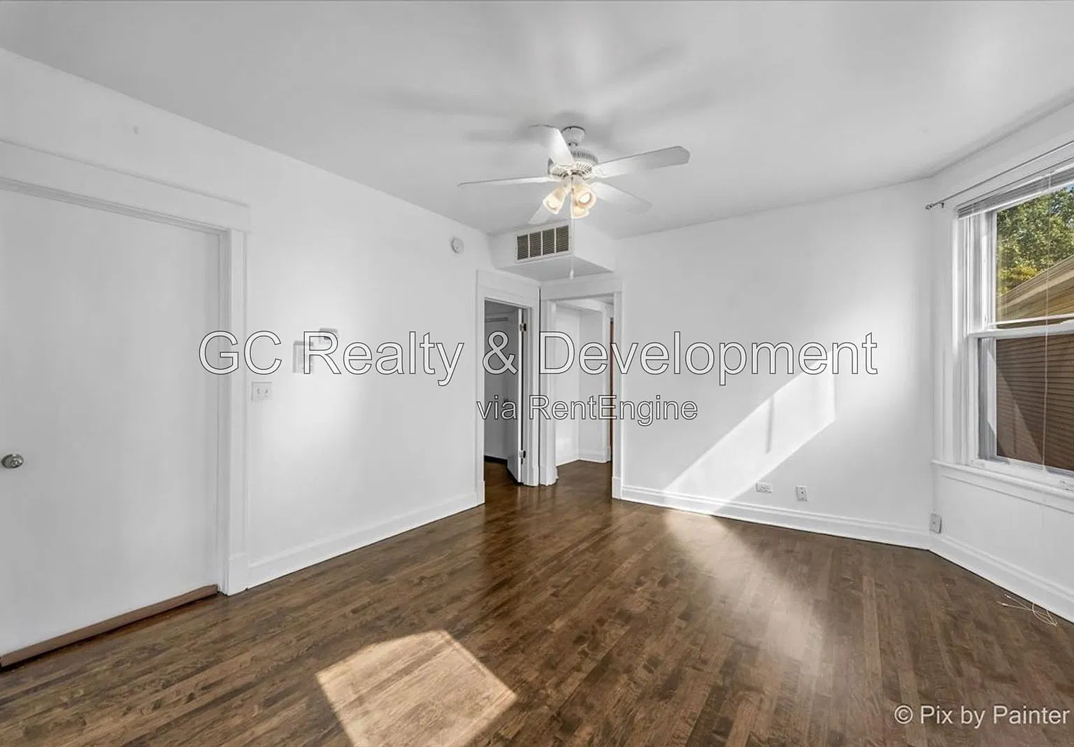 4 bed, 2.0 bath, 2200 sqft, $3,295 — Photo 4