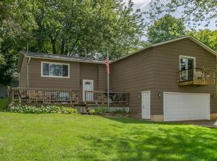 307 Center Point Dr, Montezuma, IA 50171