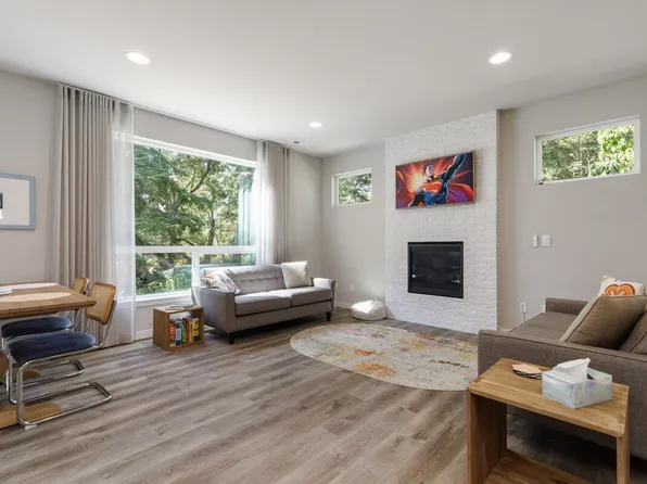 2934 SW Crestwood Dr #Id1283423p, Oak Harbor, WA 98277