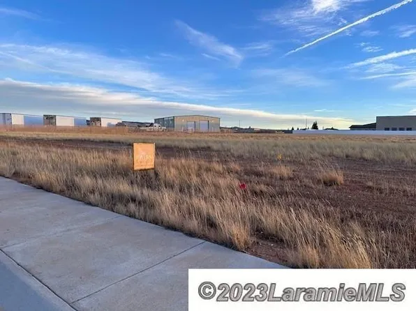 3732 Cherrywood East Loop #B2-l7, Laramie, WY 82070