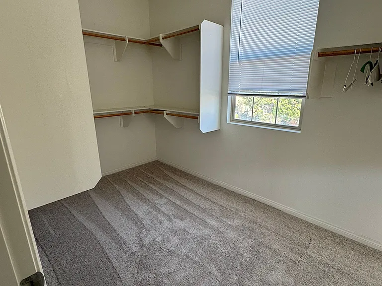 75 Majeza Ct — Photo 10