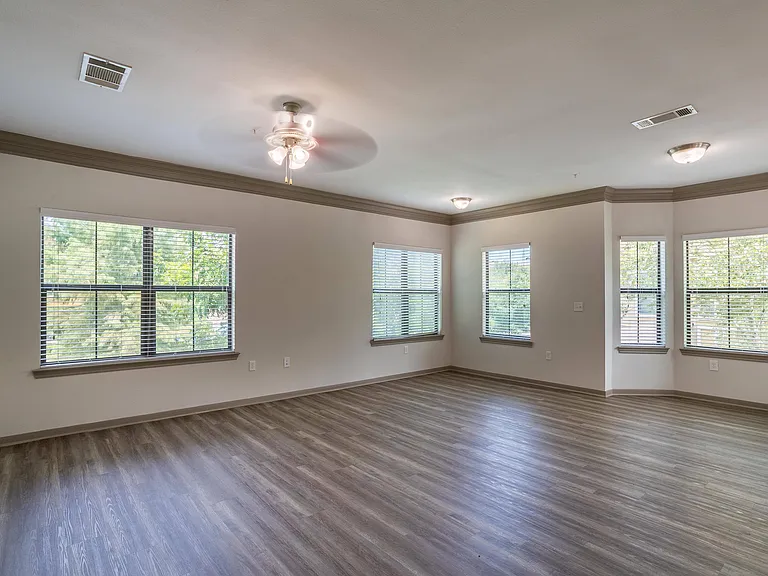 Avenues at Tuscan Lakes — Photo 45