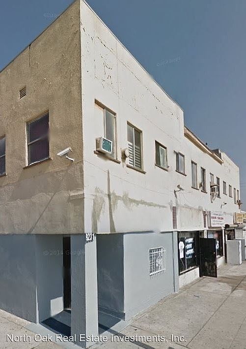 2nd image of 9225-9227 S Broad Way #07