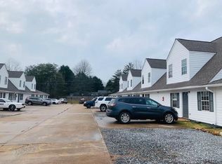 896 Campbell St, Cleveland, GA 30528