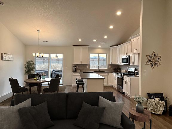 4th image of 9526 E Michielli Ln Lot 7