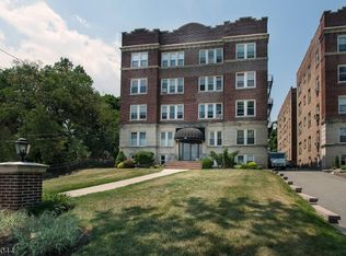16 Forest St #C6305, Montclair, NJ 07042