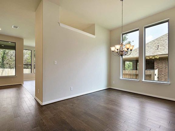 5th image of 2305 Parksville Way