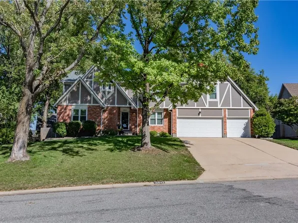 10843 King St, Overland Park, KS 66210