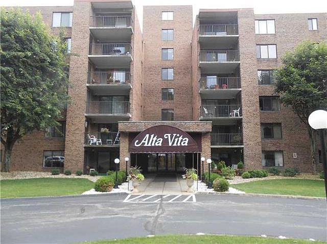 1st image of 708 Alta Vita Dr