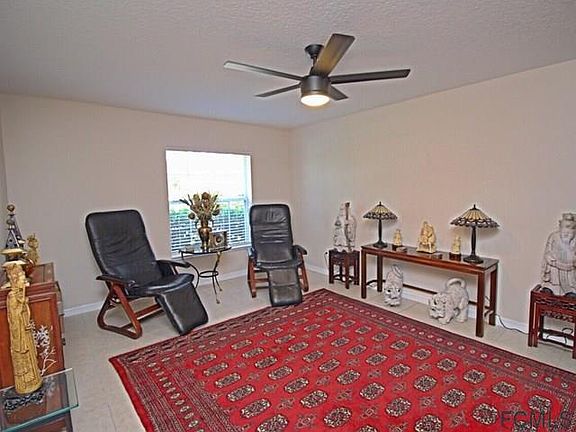 5th image of 22 Woodward Ln