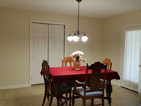 Dining  room