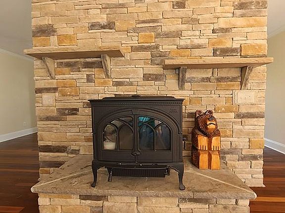 4th image of 5644 Needham Dr