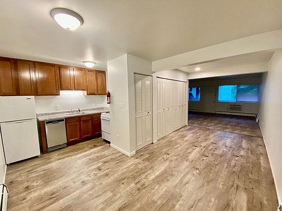 2nd image of 509 Washtenaw Rd #8