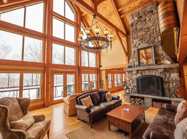 36 Airport Road, Dover, VT 05356