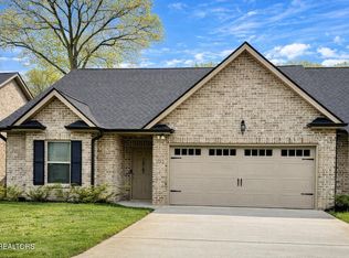 5925 Knox Hill Way, Knoxville, TN 37912