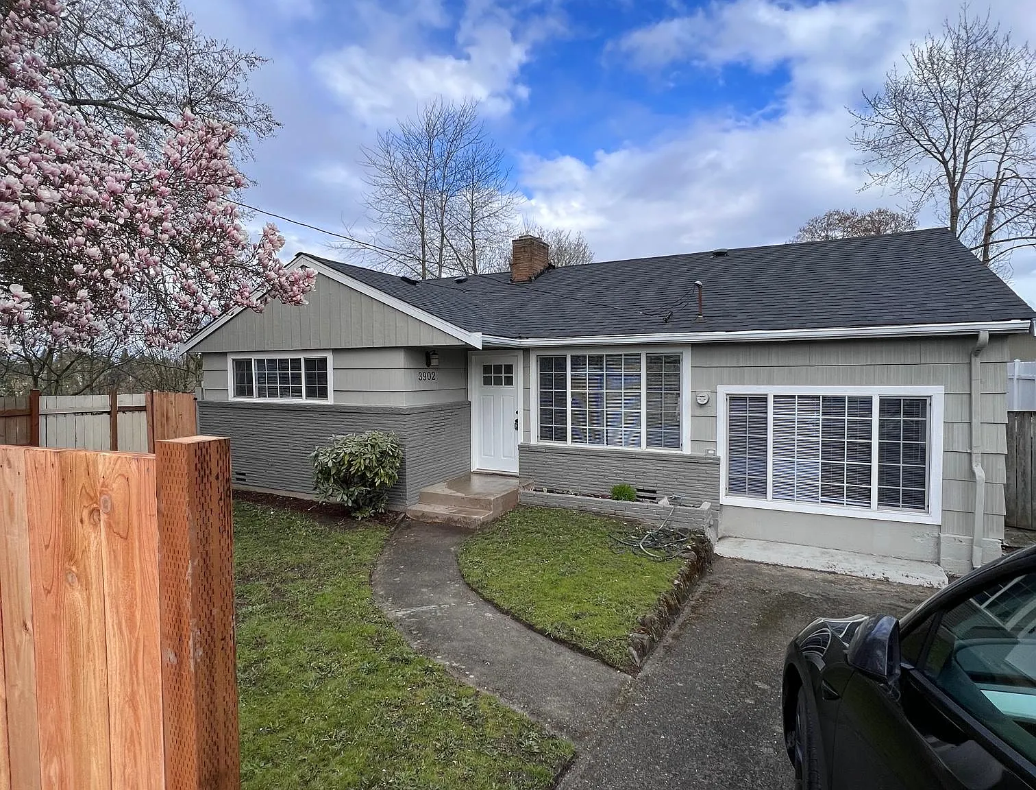 4 bed, 1620 sqft, $3,000 — Photo 1