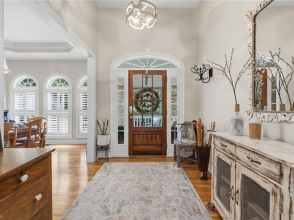 4th image of 5823 Big Oak Way
