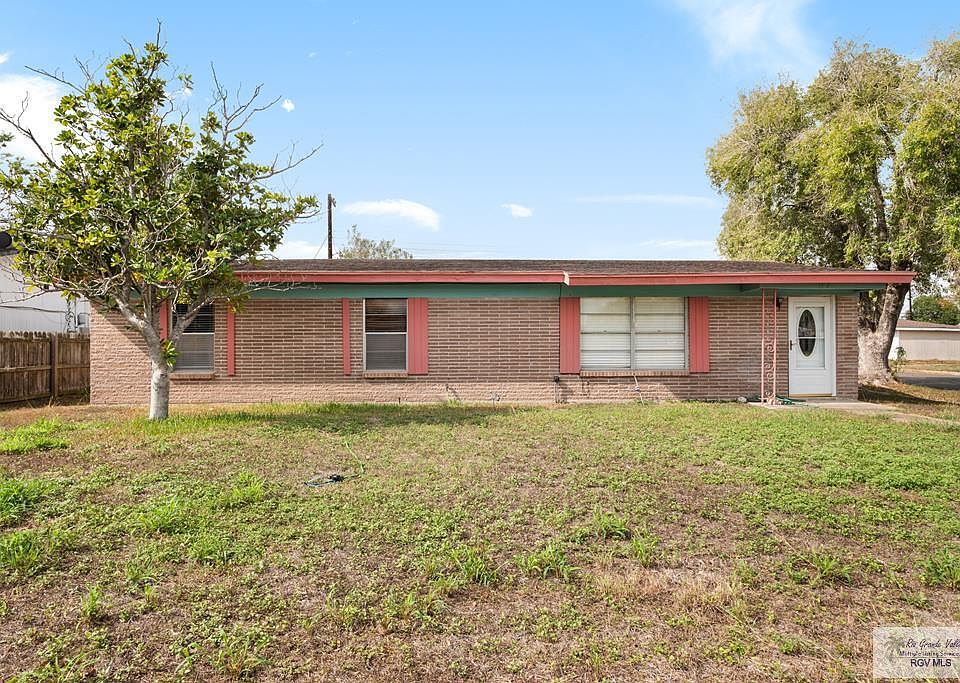 1st image of 719 W Whitehouse Cir