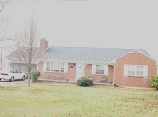 480 Glen Oak Cir, Ridgeway, VA 24148