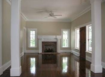 5th image of 931 E Fort King St