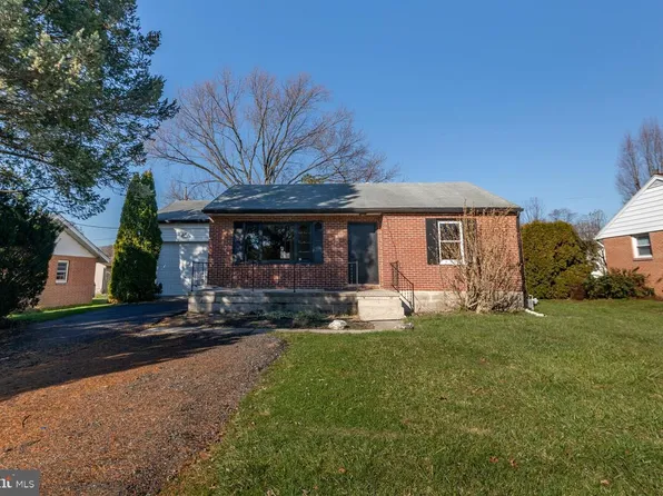 1915 Wabank Rd, Lancaster, PA 17603
