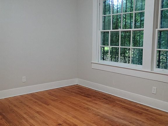 4th image of 179 W Harrison St
