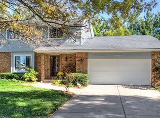 8970 Carpenter Circle Dr, Clive, IA 50325