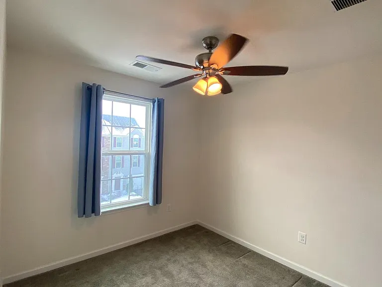 105 Chamomile Ct — Photo 24