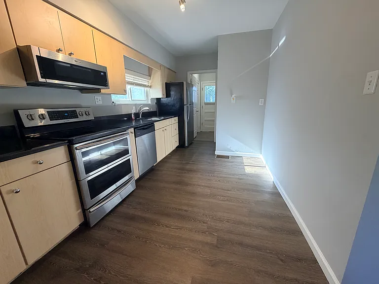 4912 Laurel Ave — Photo 5
