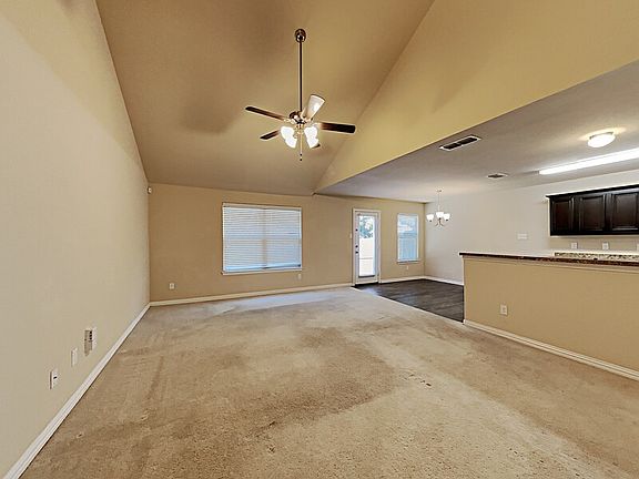 3rd image of 737 River Hill Ln