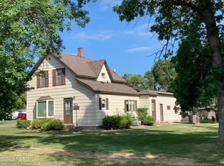 501 3rd St, Wilmot, SD 57279