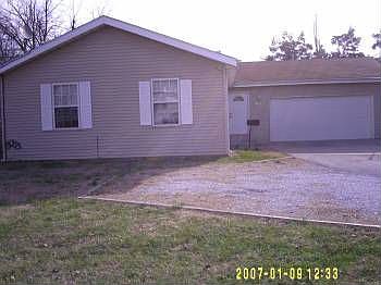 2nd image of 1010 N National Ave