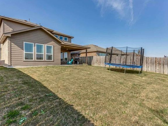 5th image of 744 Blue Oak Blvd