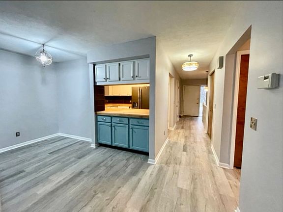 2nd image of 2121 Leonard St NE #2121