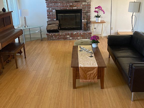 4th image of 105 McMillan Dr