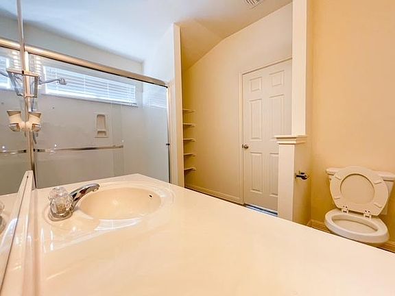 5th image of 18021 Ryegate Dr