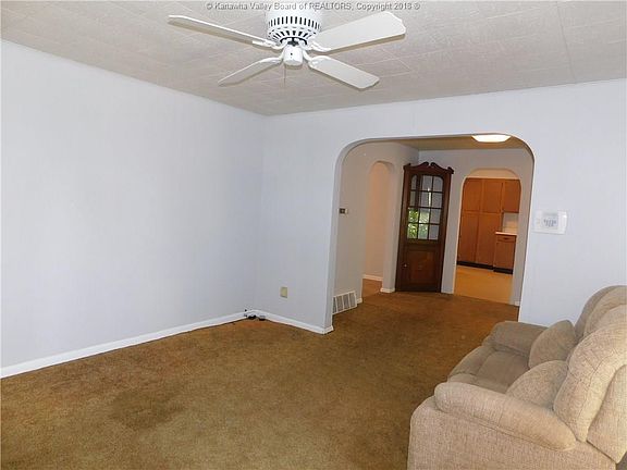 4th image of 5013 Indiana St