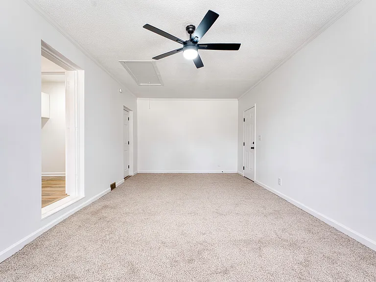 825 Fresno Dr — Photo 27