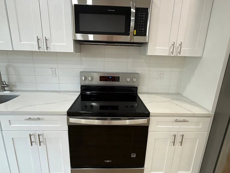 1322 S 57th St — Photo 10