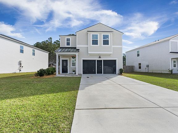 3rd image of 581 Spanish Wells Rd