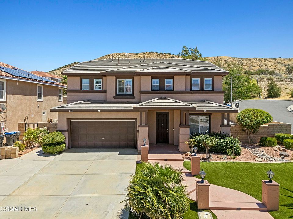 1st image of 2440 Carolyn Dr