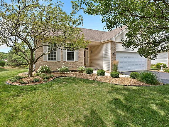 2nd image of 17023 Melville Ct