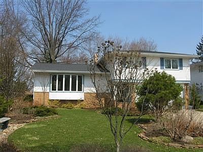 2nd image of 10730 Lafayette Dr