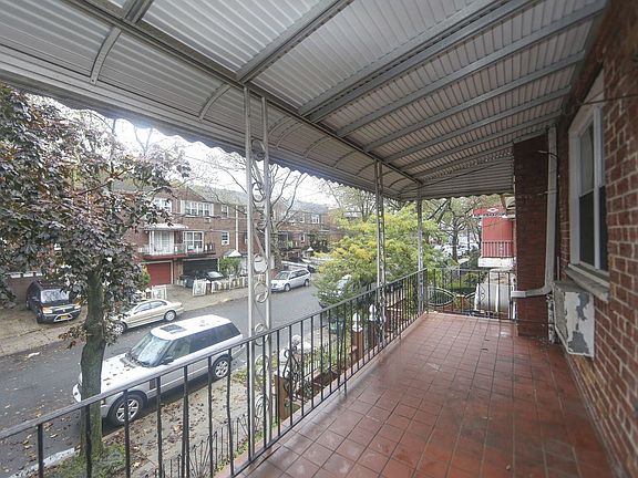 5th image of 589 E 81st St