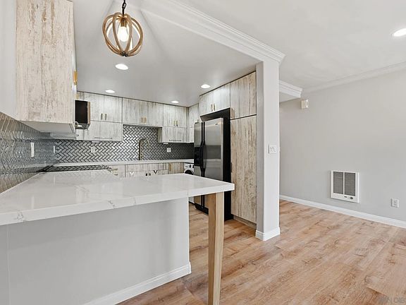 3rd image of 3993 Jewell St Unit B3