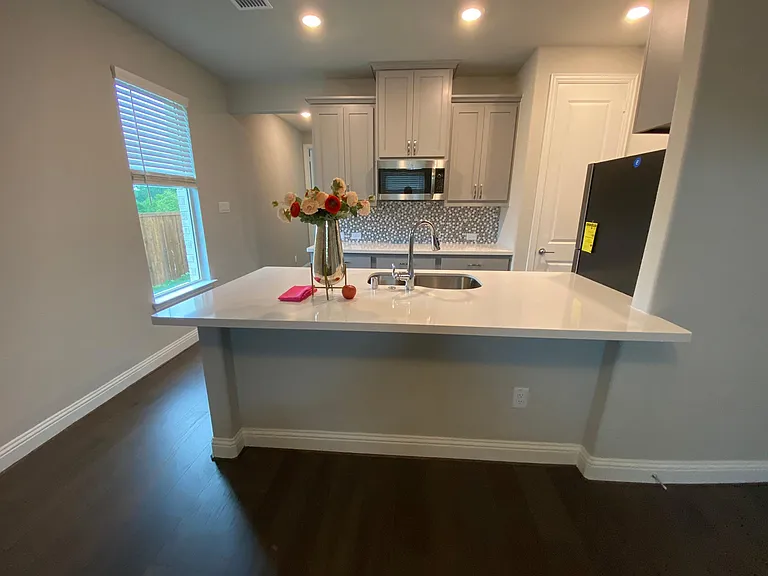 901 Coyote Dr — Photo 14