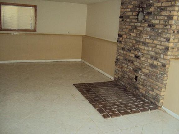 2nd image of 8001 Noble Ave N
