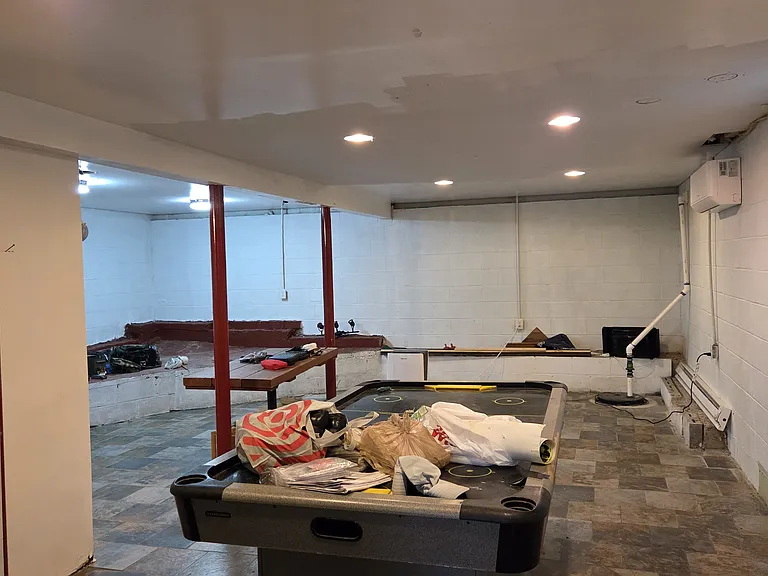 6359 Decker Rd — Photo 18